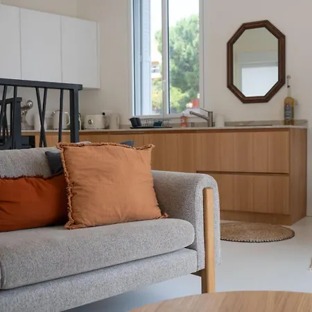 Guestready - Spacious Comfort With Sunny Garden Pensión Niza
