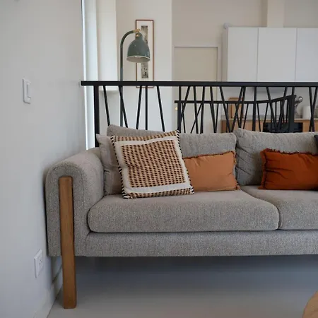 Pensión Guestready - Spacious Comfort With Sunny Garden 4*