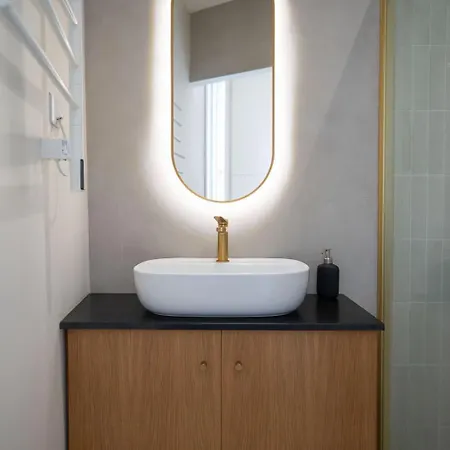 Pensión Guestready - Spacious Comfort With Sunny Garden Niza