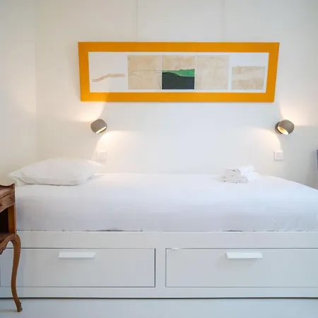 Guestready - Spacious Comfort With Sunny Garden *